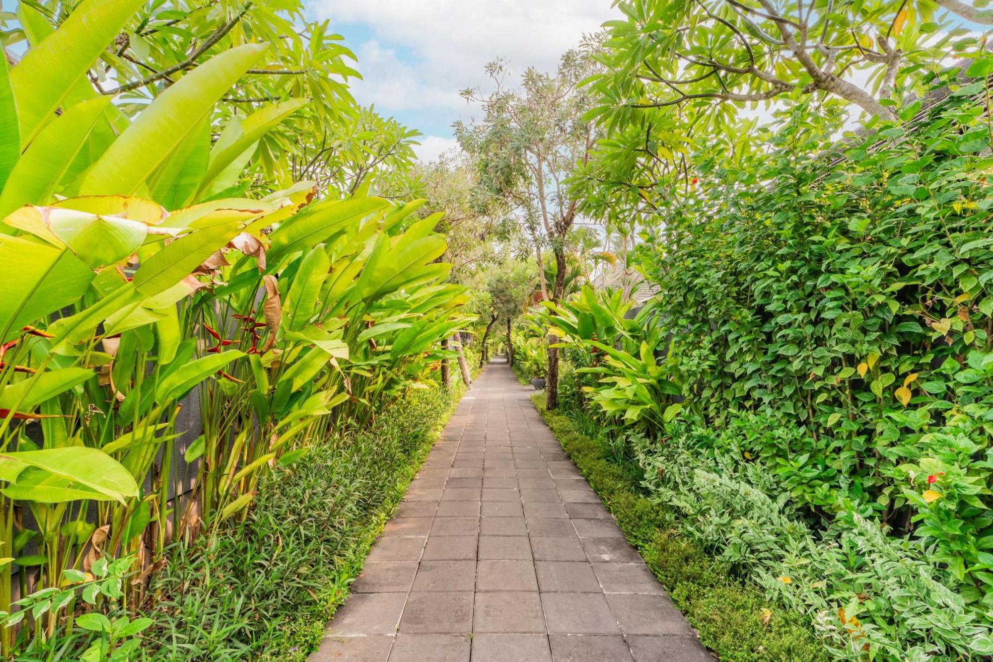 Javana Royal Villa Seminyak