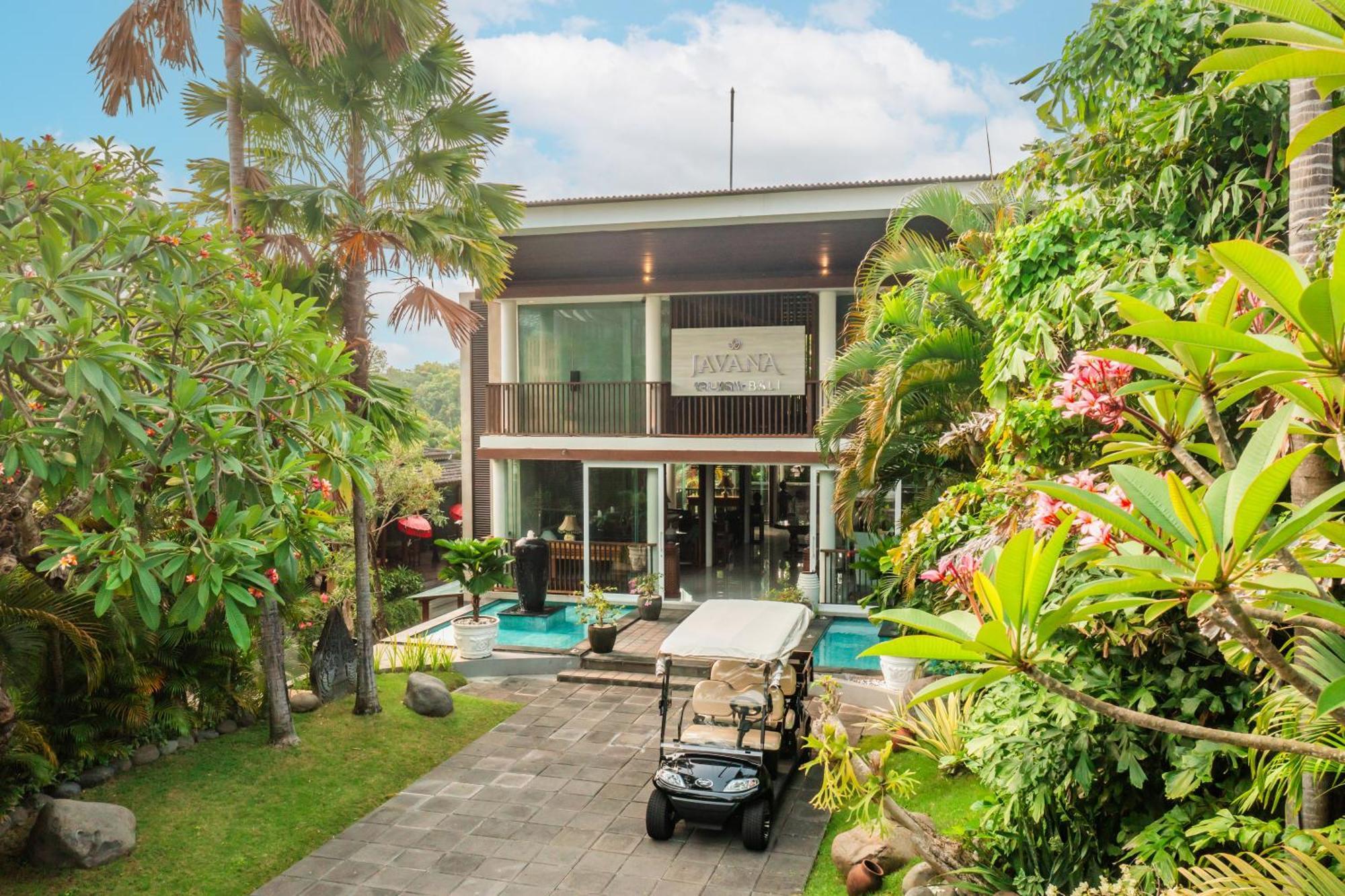Javana Royal Villa Seminyak